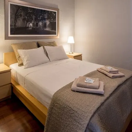 U-sense Santa Cruz * Seville